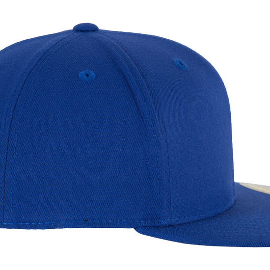 Premium 210 Fitted