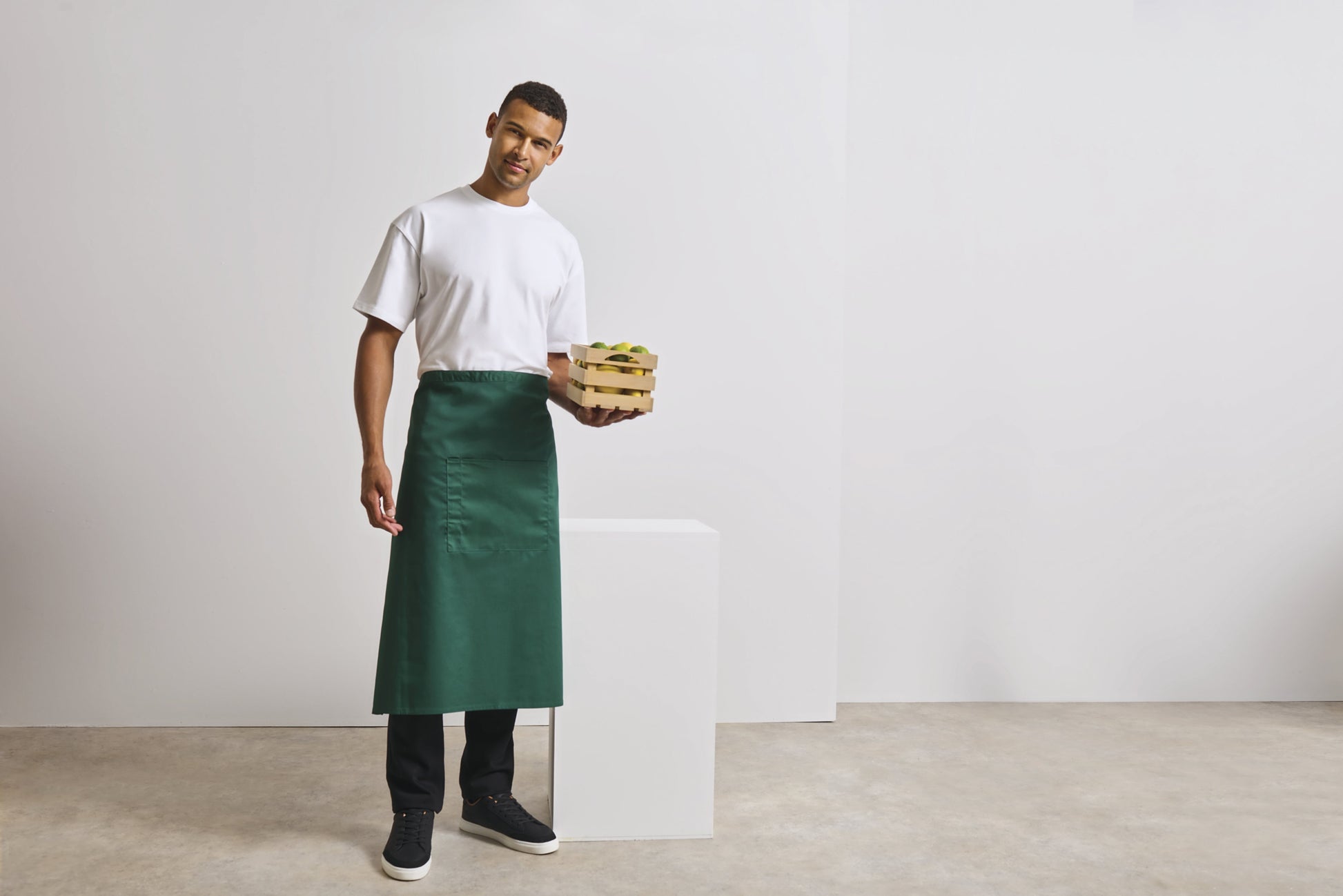 Premier Workwear Colours Collection Bar Apron