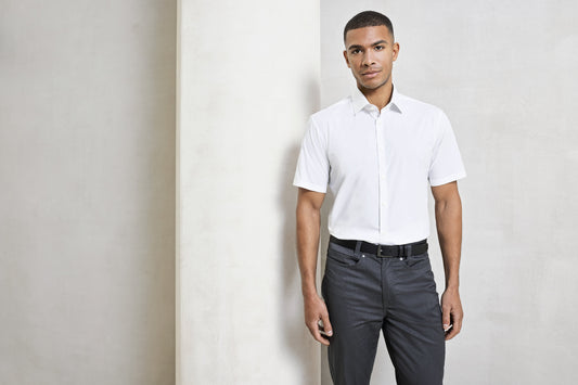 Premier Workwear Men´s Stretch Fit Poplin Short Sleeve Cotton Shirt