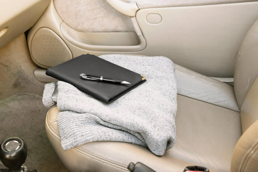 Acacia wooden cutting board Heinz Default