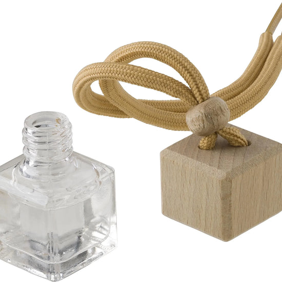 Acacia wooden cutting Walter Default